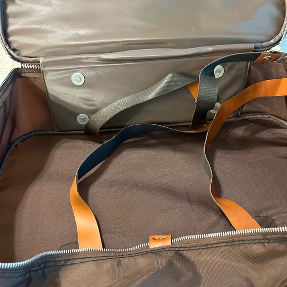 VINTAGE AIRWAY INDUSTRIES MADE IN TAIWAN BROWN/CARMEL NYLON VINYL CARRY BAG - Picture 3 of 11